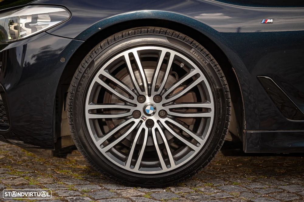 BMW 520 d Pack M Auto - 23