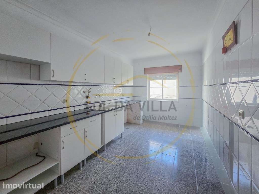 Apartamento T2 Cova do Vidros - Quinta do Conde - Grande imagem: 2/16