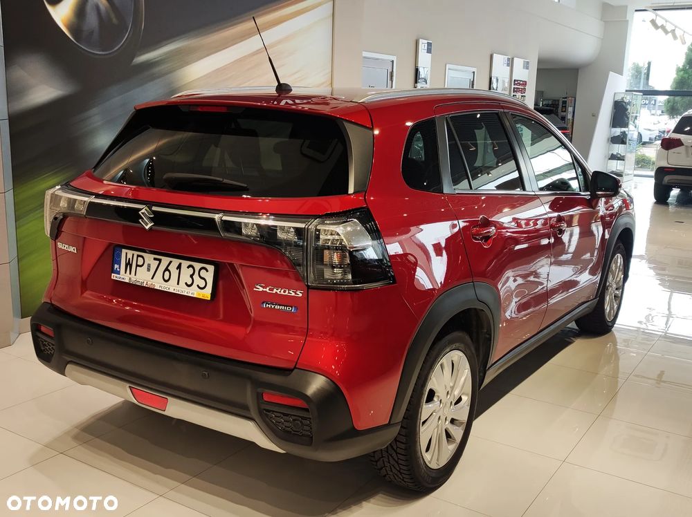 Suzuki SX4 S-Cross 1.5 DualJet Hybrid Premium AGS - 4