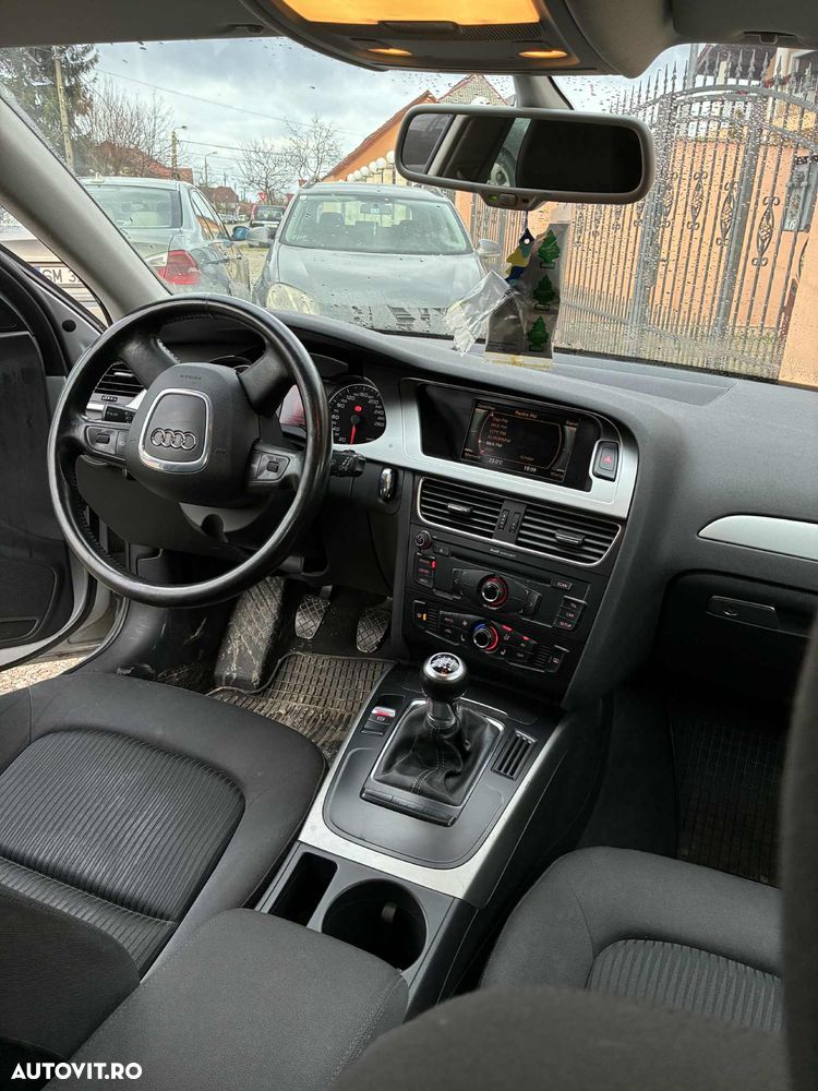 Audi A4 2.0 TDI DPF Ambiente - 7