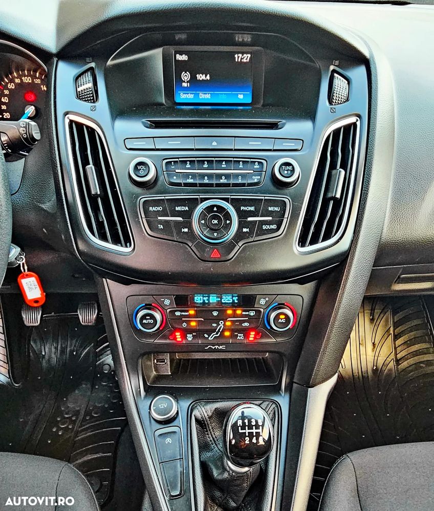 Ford Focus - 7
