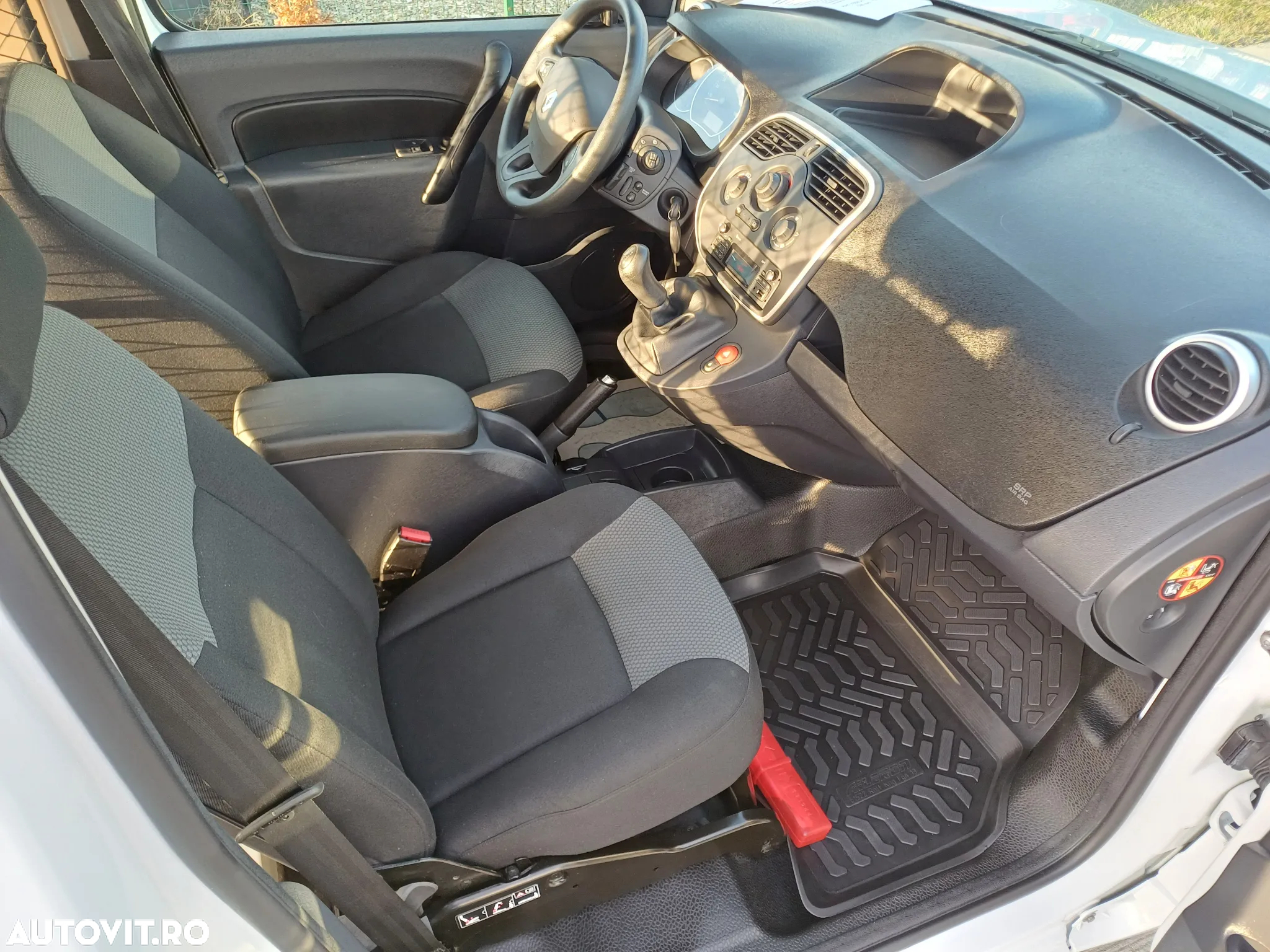 Renault Kangoo Rapid Maxi dCi 90 Extra - 7