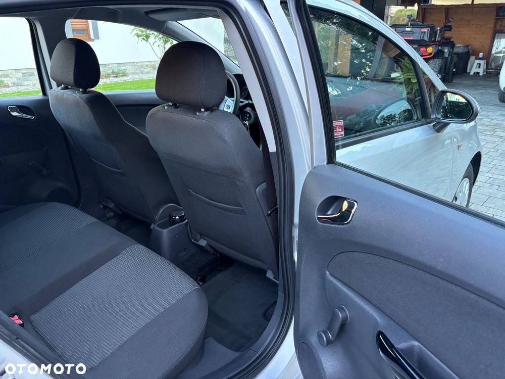 Opel Corsa - 10