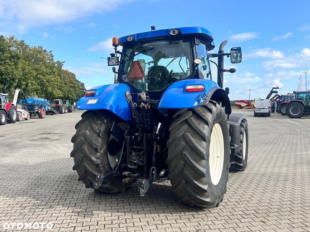 New Holland T7.200 - 6