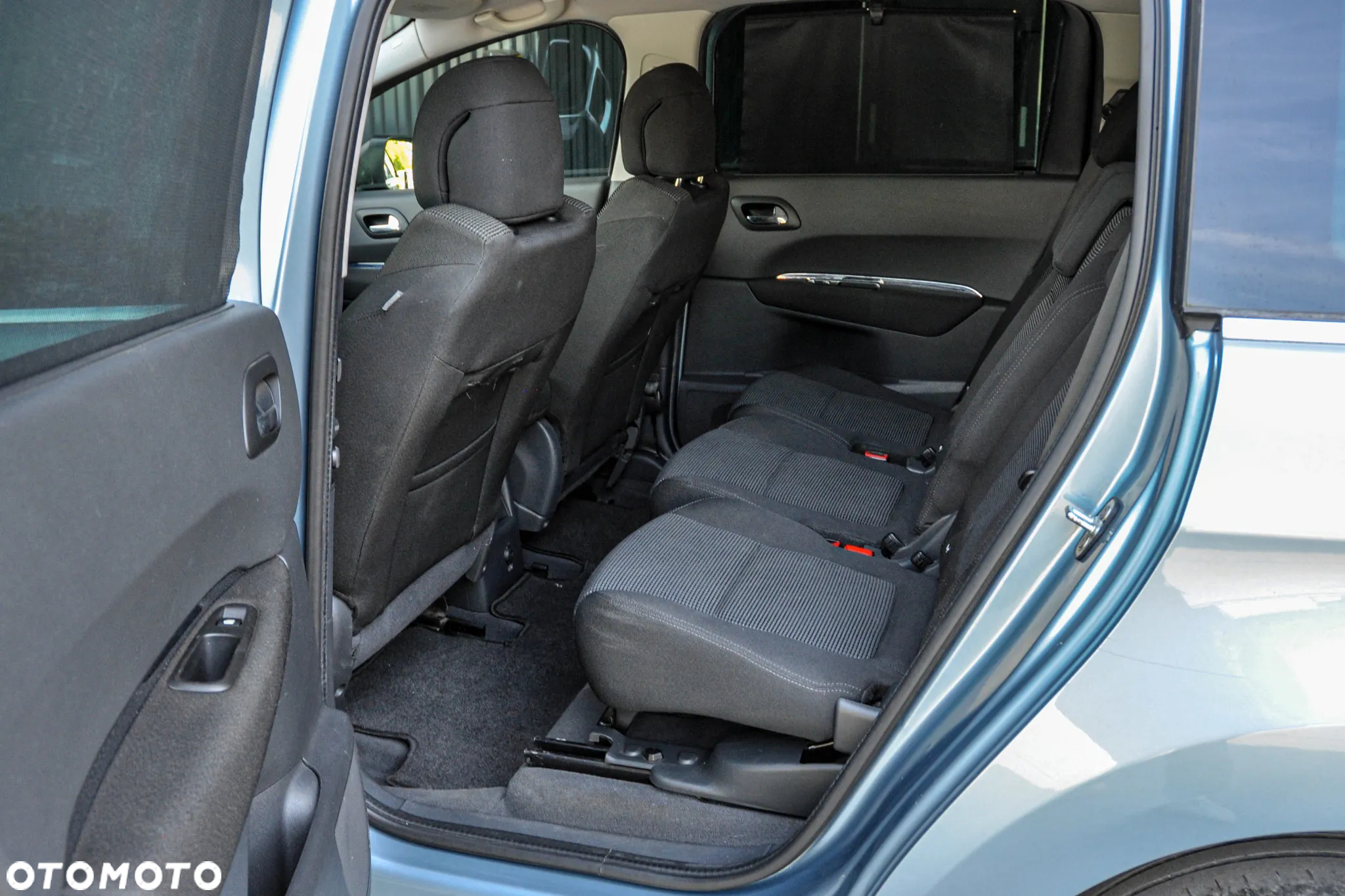 Peugeot 5008 - 8