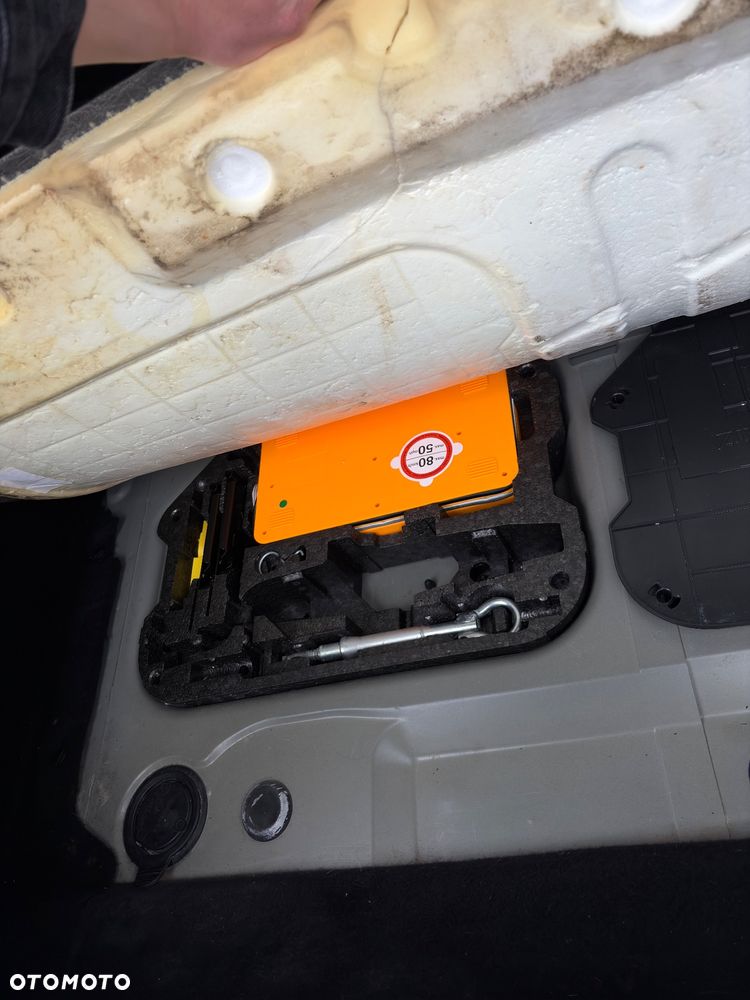 Citroën DS5 BlueHDi 180 EAT6 Business Class - 21