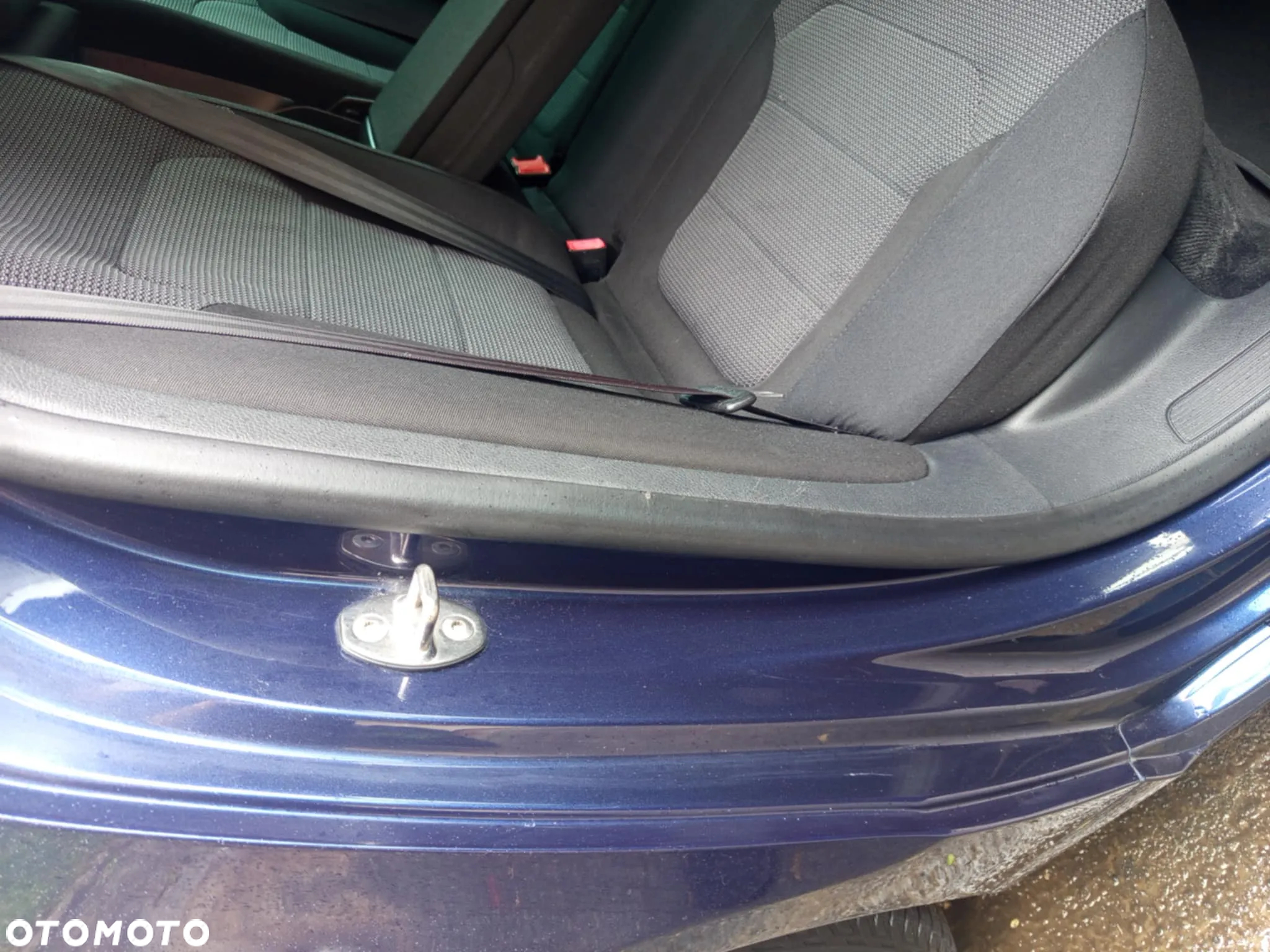 Volkswagen Passat 2.0 TDI Comfortline - 36