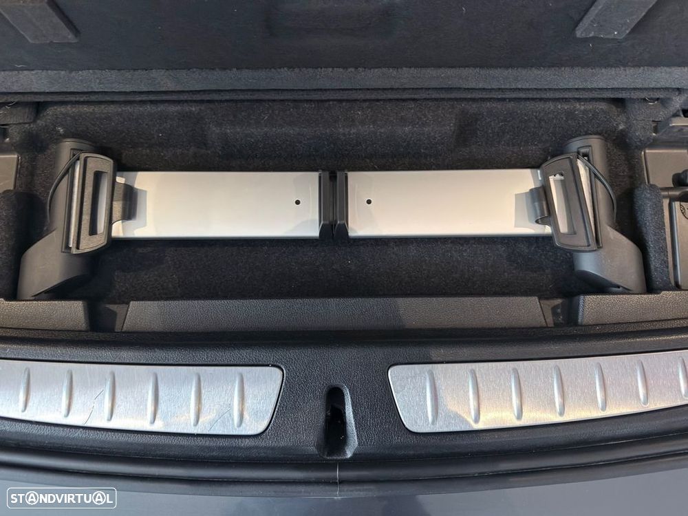 BMW 318 d Pack M Shadow Auto - 35