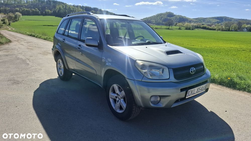 Toyota RAV4 2.0 D-4D 4x4 - 6