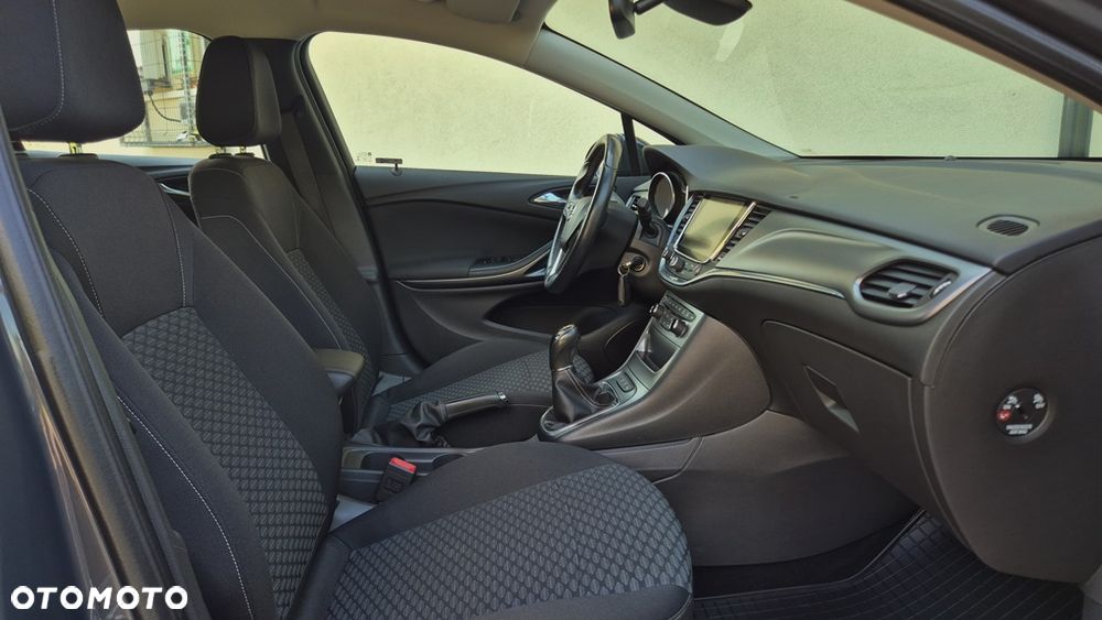 Opel Astra 1.4 T Sport EU6 - 8
