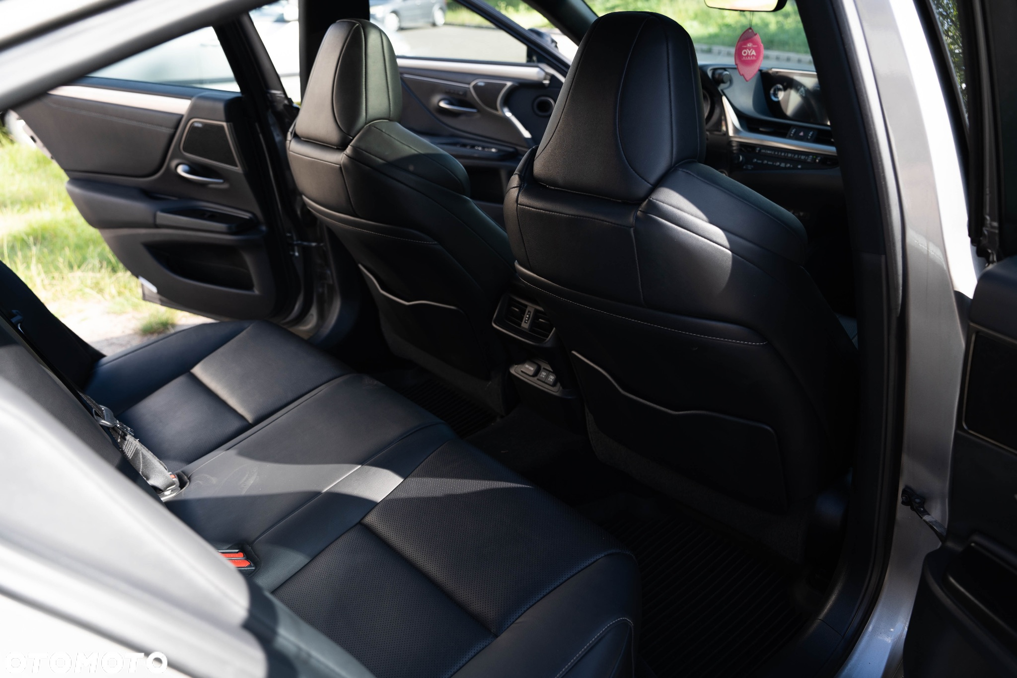 Lexus ES - 17