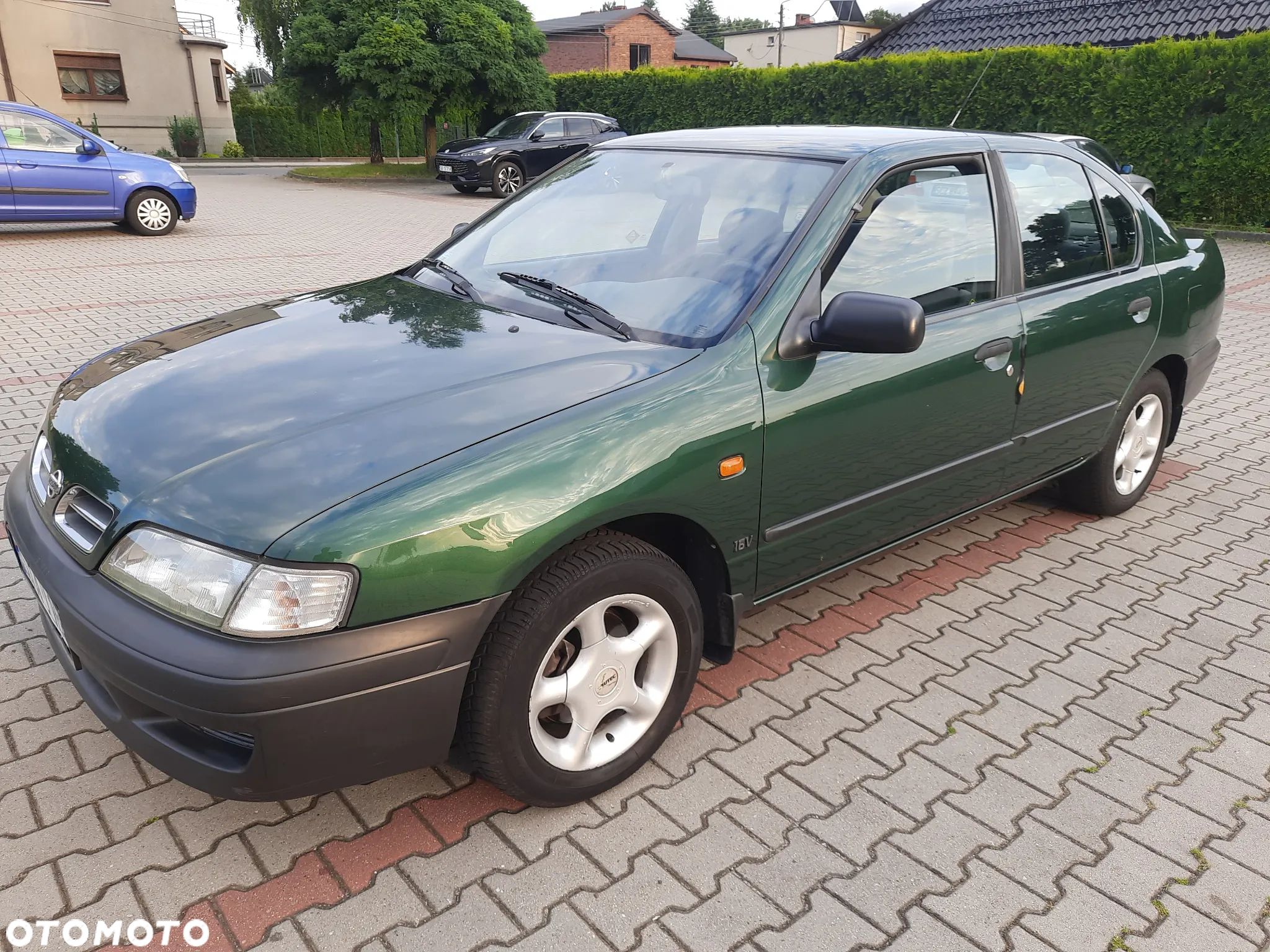 Nissan Primera 1.6 SLX (deu) - 1