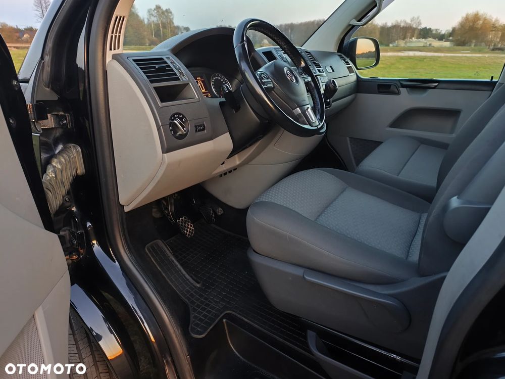 Volkswagen Transporter - 29