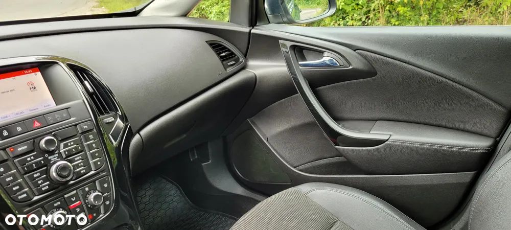 Opel Astra 1.6 CDTI Cosmo - 11