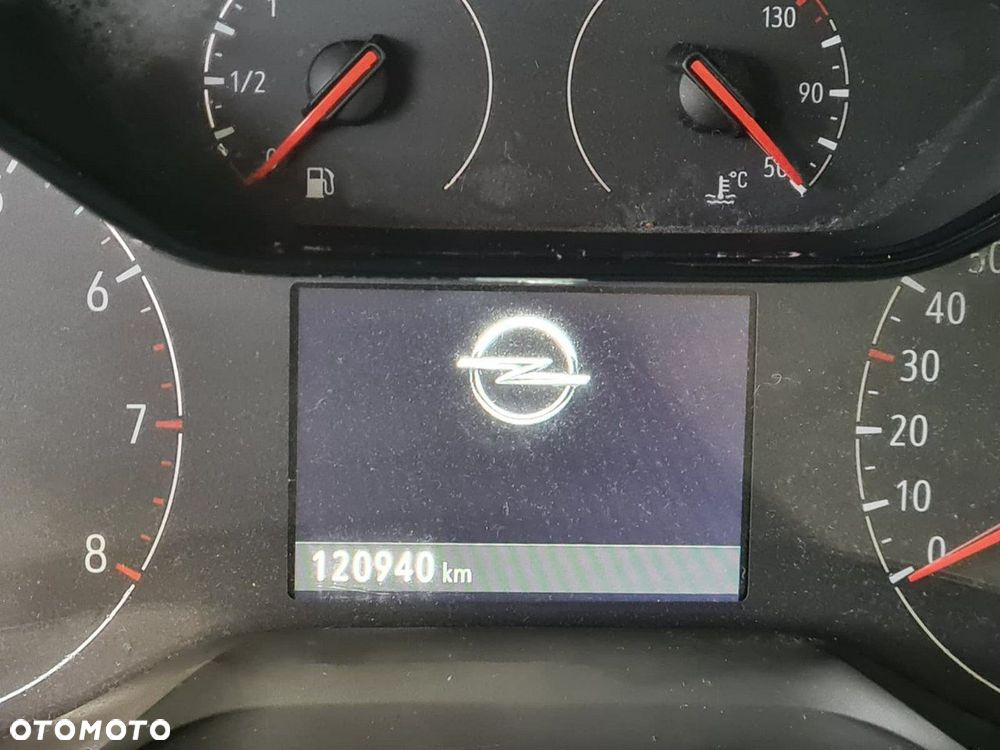 Opel Corsa - 23