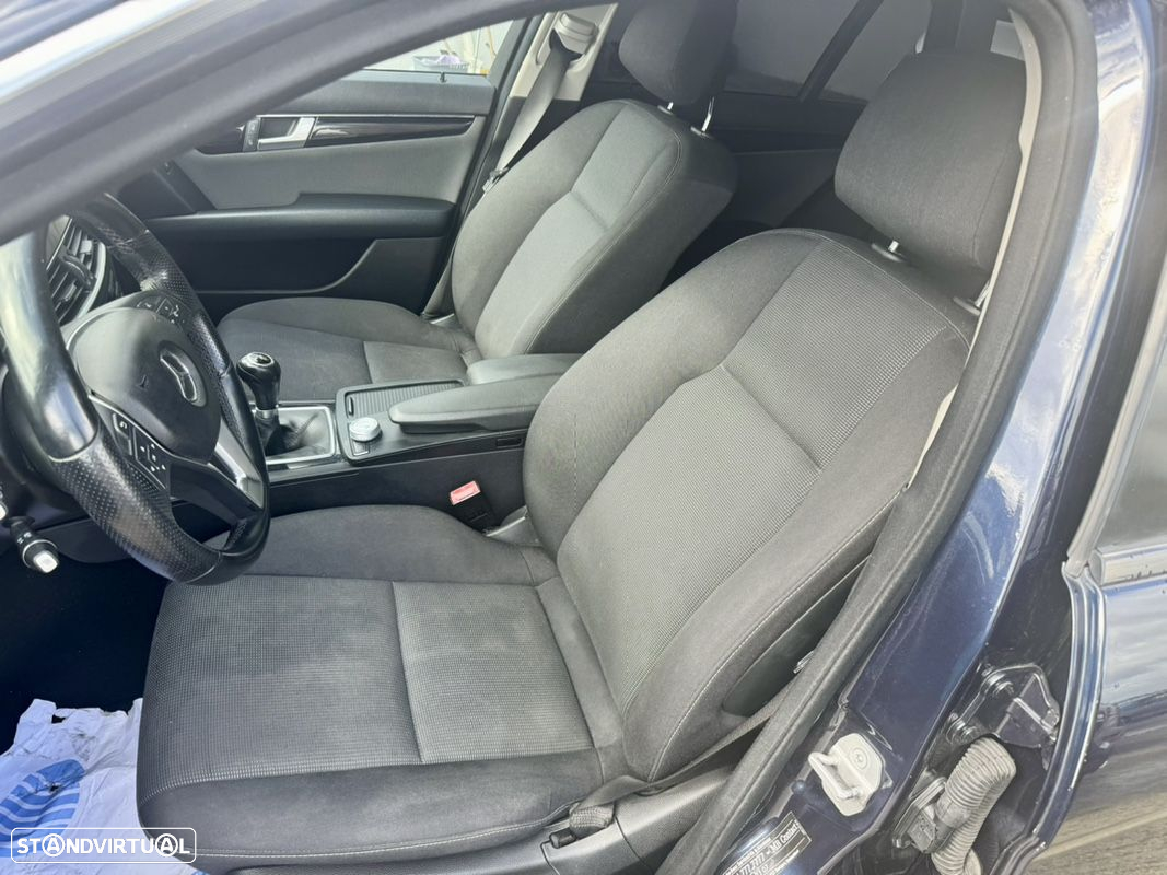 Mercedes-Benz C 200 CDi Avantgarde BE - 14