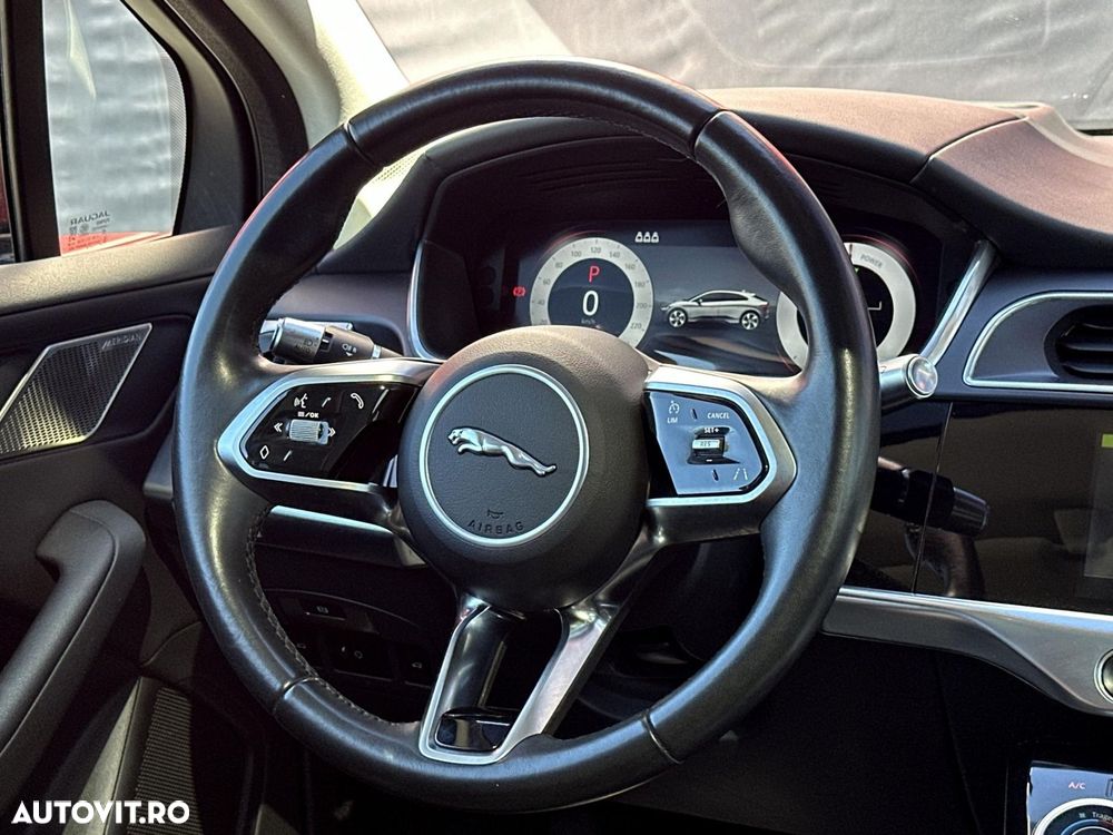 Jaguar I-Pace - 9