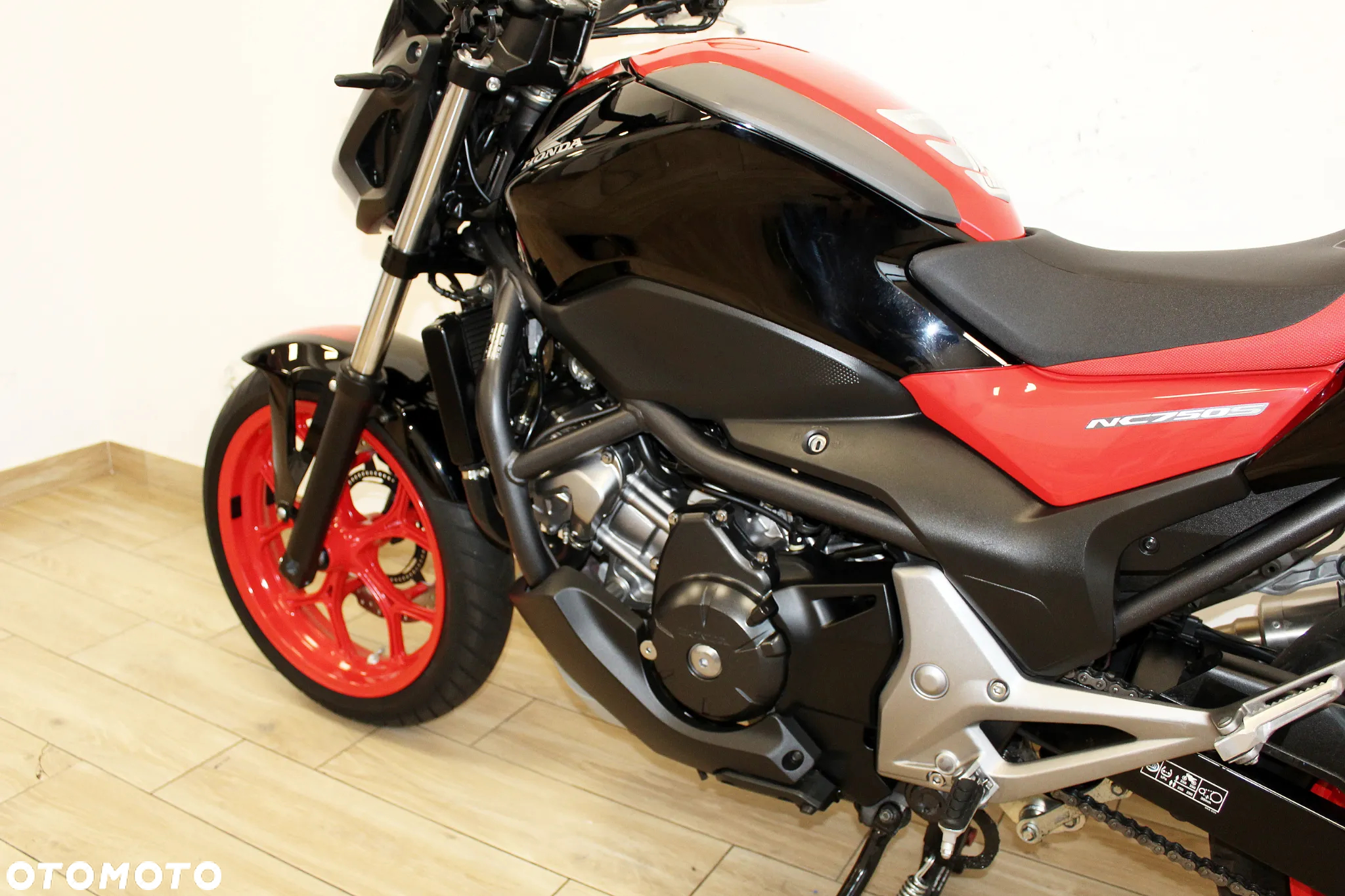 Honda NC - 18