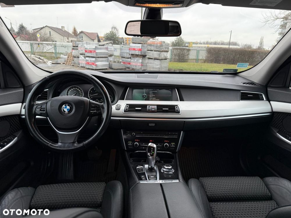 BMW Seria 5 535i xDrive - 18