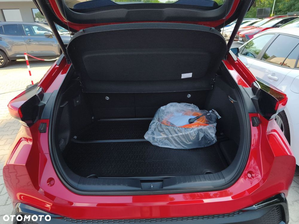 Toyota C-HR - 14