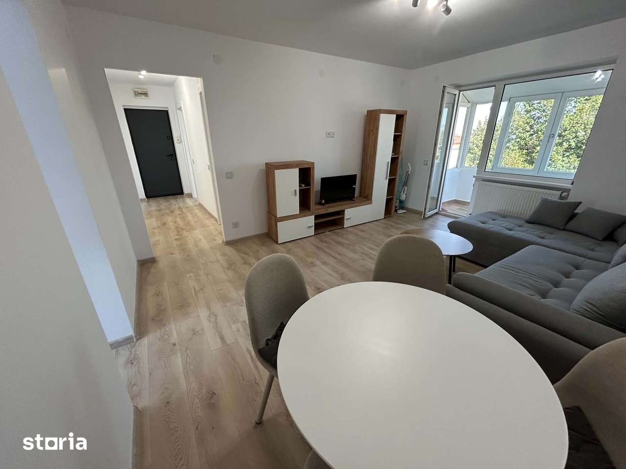 Apartament modern 2 camere zona Ceferistilor Sibiu — fotografia 1