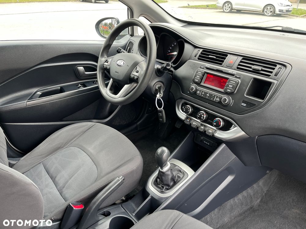 Kia Rio 1.1 crdi M - 6