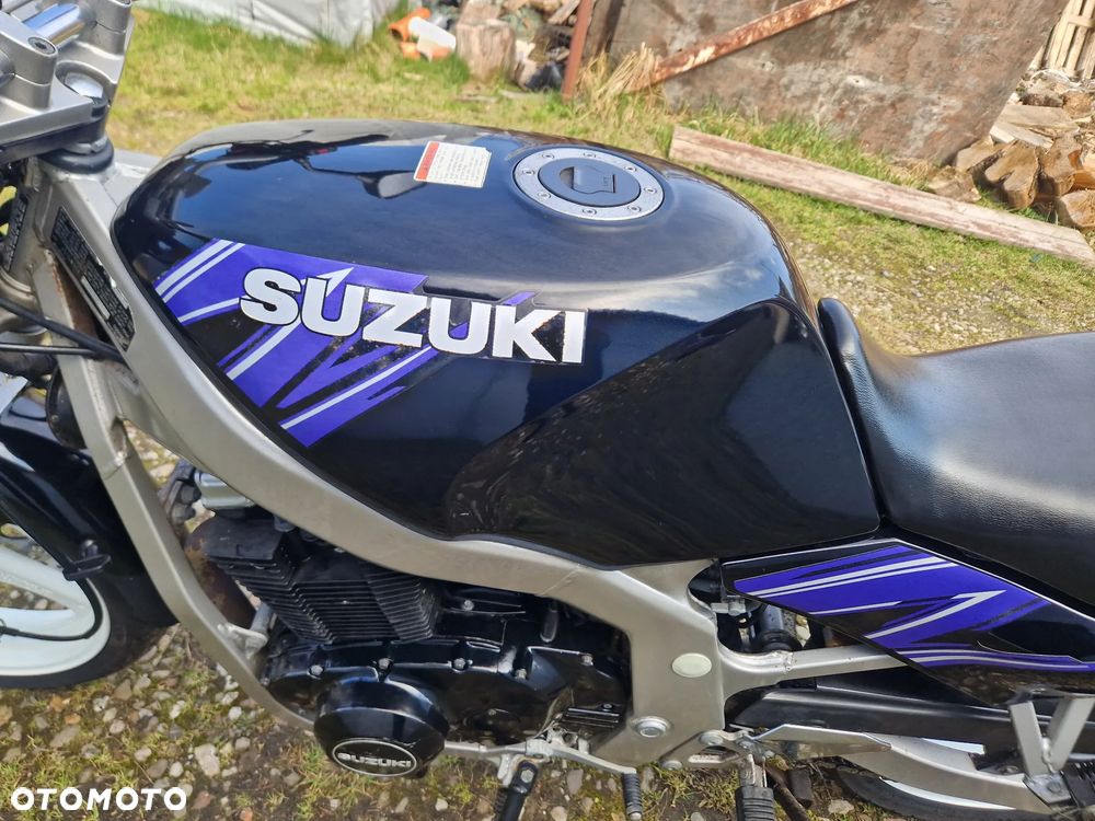 Suzuki GS - 22
