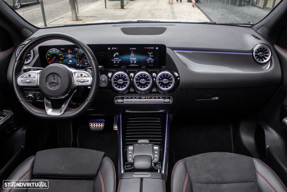 Mercedes-Benz GLA 250 e AMG Line - 39