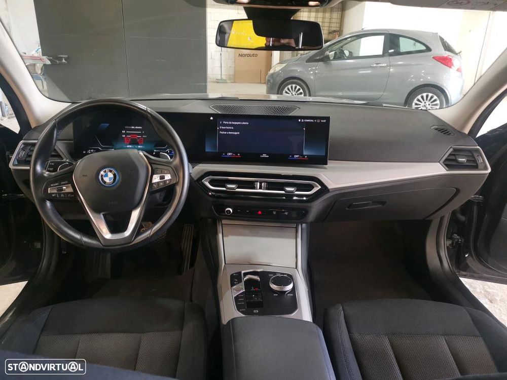 BMW 320 e Auto - 9