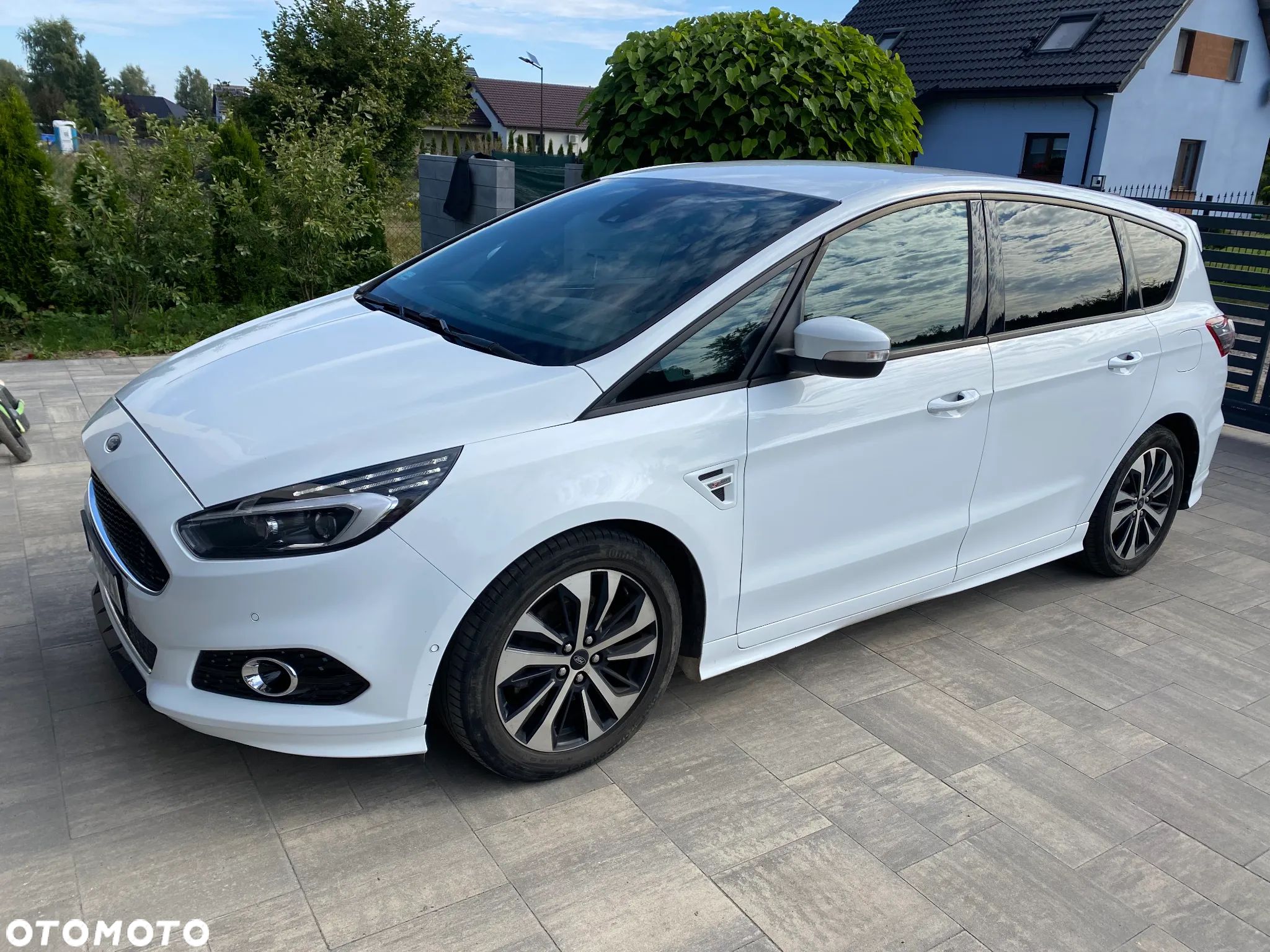 Ford S-Max 2.0 EcoBlue Twin-Turbo ST-Line - 1