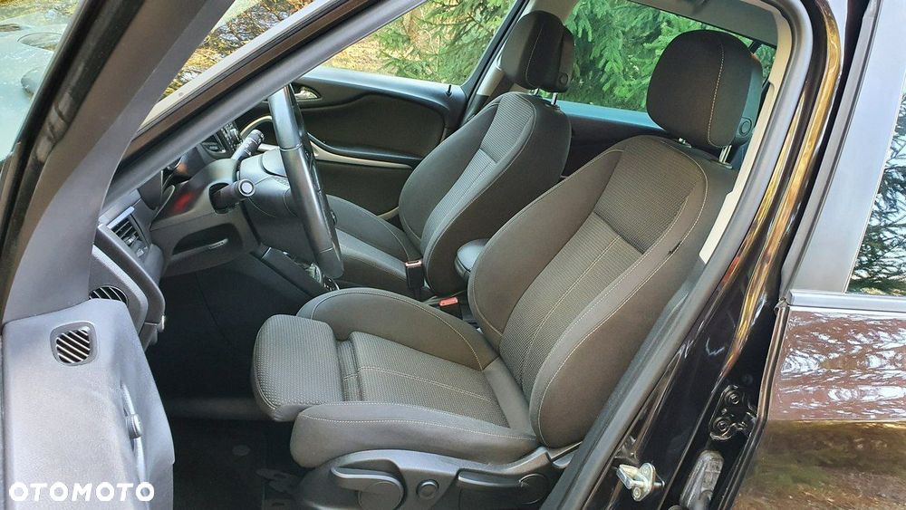 Opel Zafira - 7
