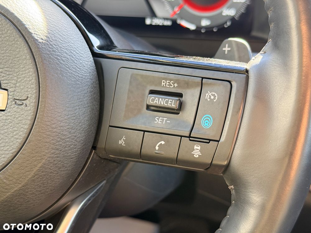 Nissan Qashqai 1.3 DIG-T MHEV Xtronic N-Connecta - 35