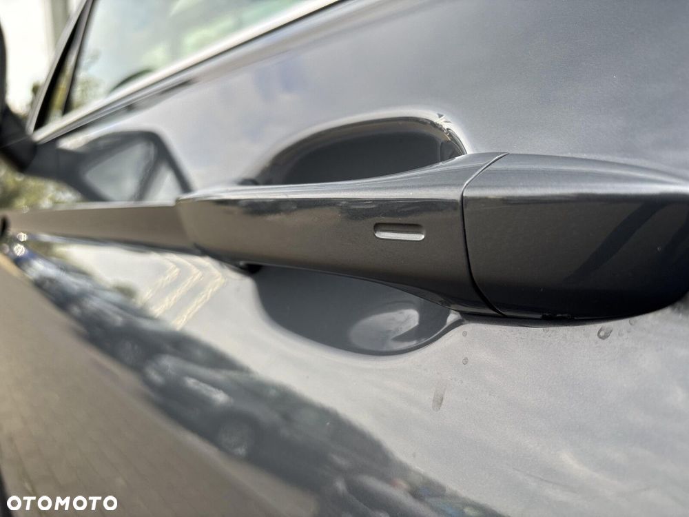 Volkswagen Tiguan 2.0 TDI SCR 4Mot Elegance DSG - 22