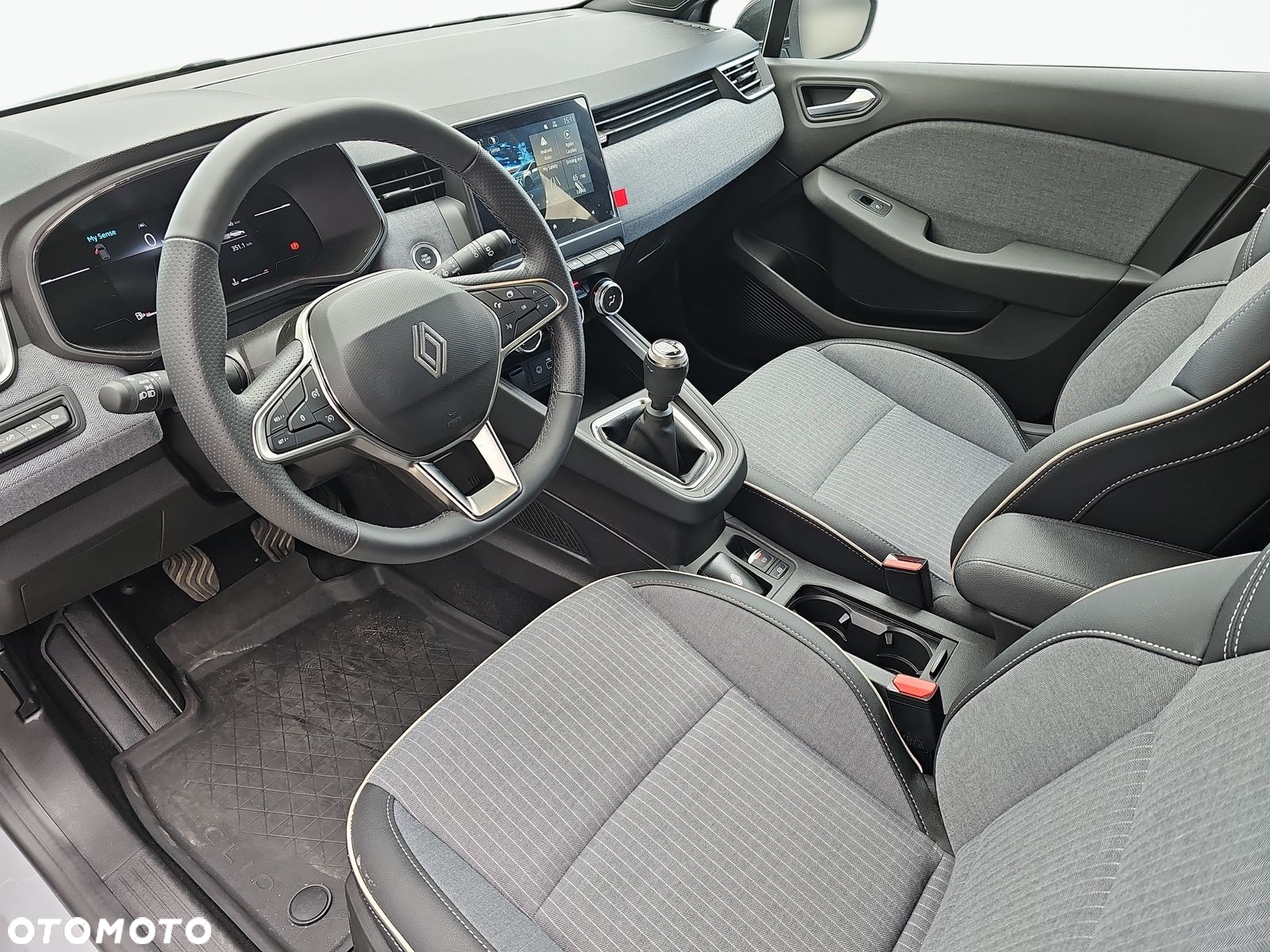 Renault Clio 1.0 TCe Techno - 10