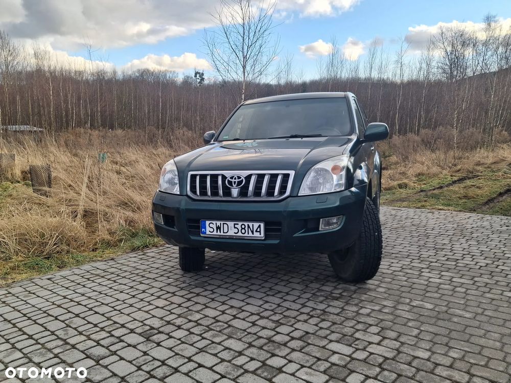 Toyota Land Cruiser - 39