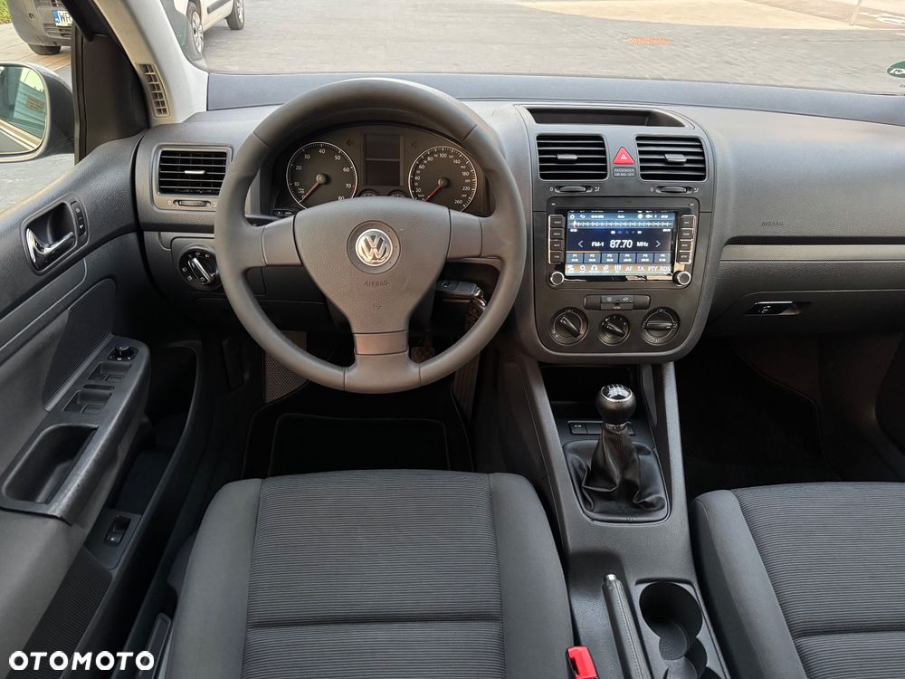 Volkswagen Golf 1.6 Goal - 11