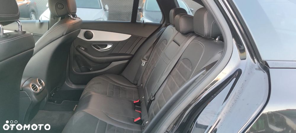 Mercedes-Benz Klasa C 200 d 9G-TRONIC AMG Line - 20