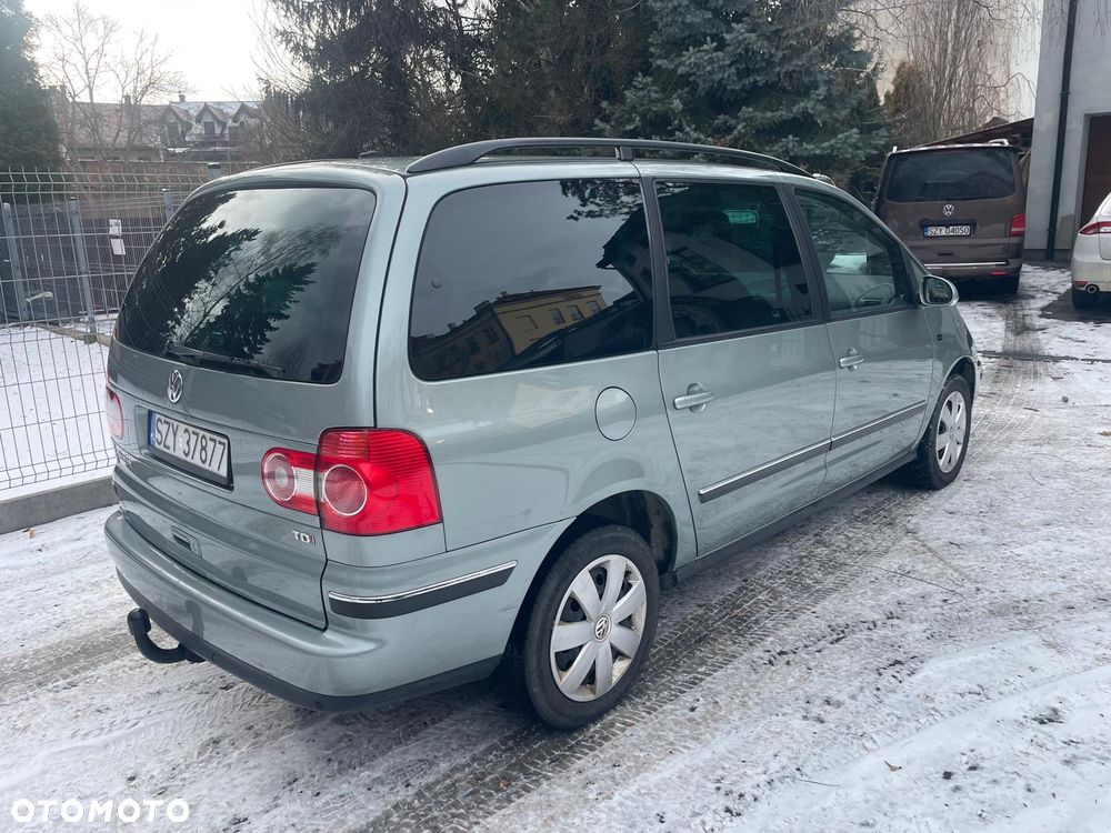 Volkswagen Sharan - 2