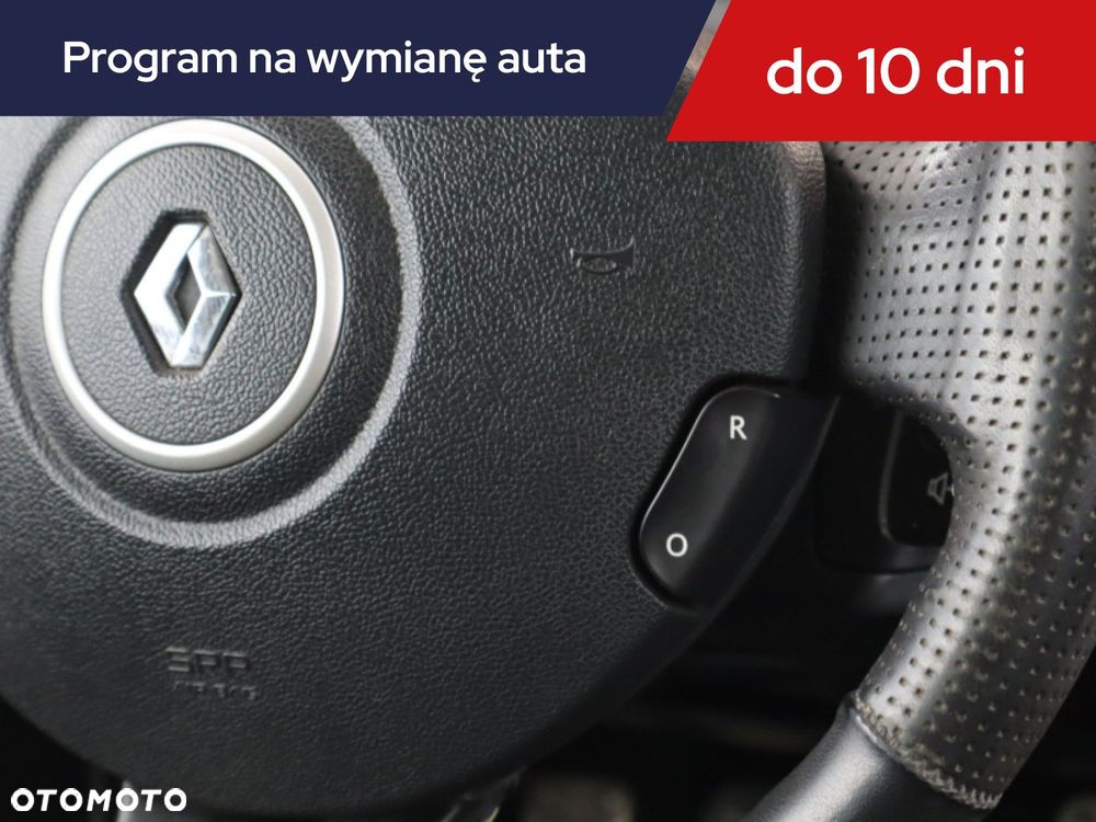 Renault Clio - 18