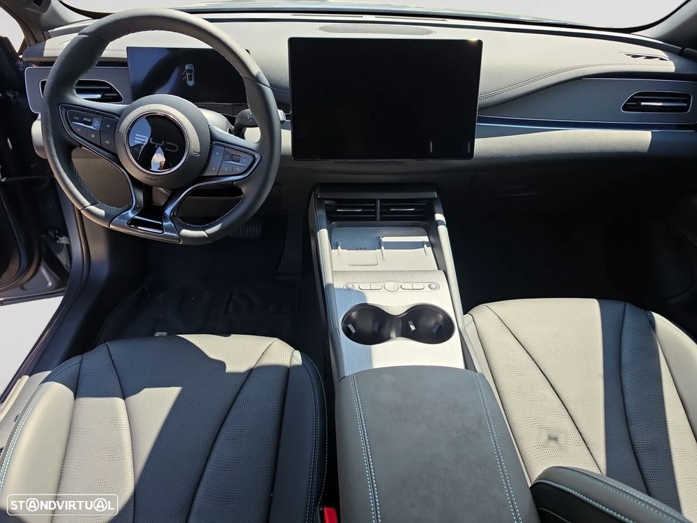 BYD Seal 6 Touring 1.5 DM-i Comfort - 11