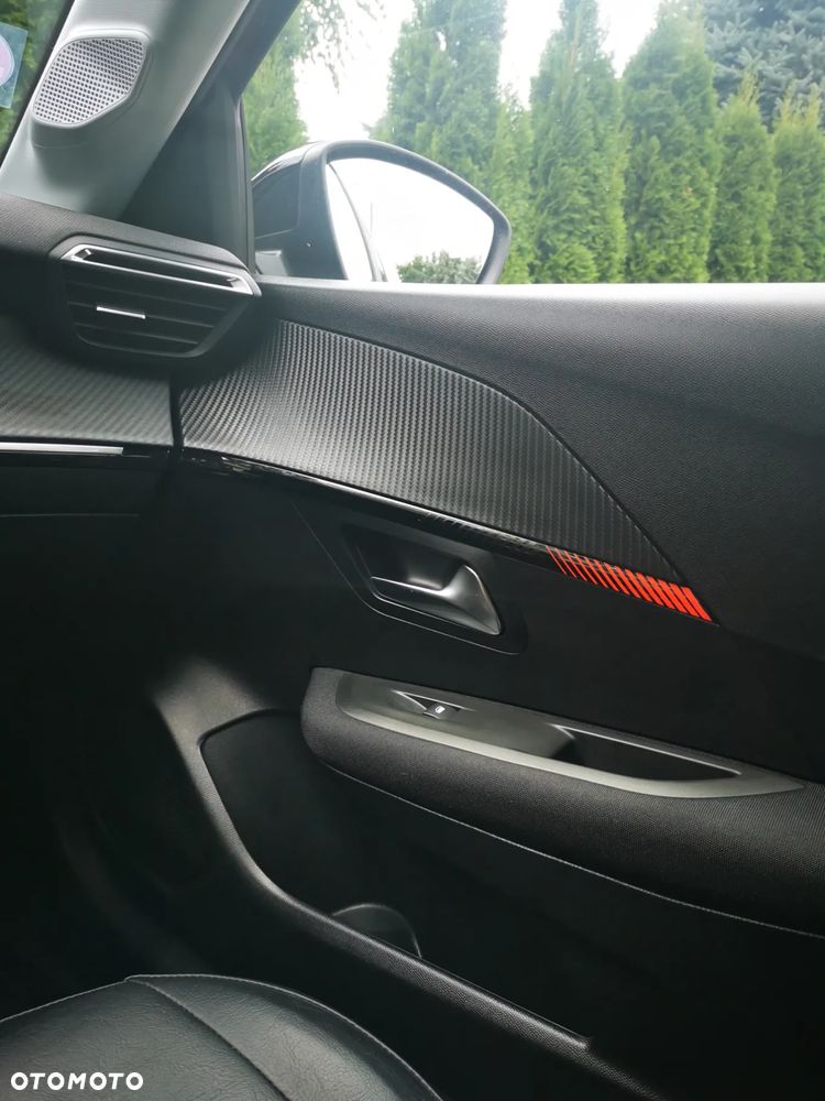 Peugeot 208 1.2 PureTech Allure S&S - 30