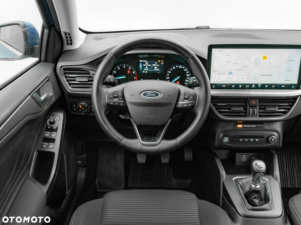 Ford Focus 1.0 EcoBoost Titanium - 17