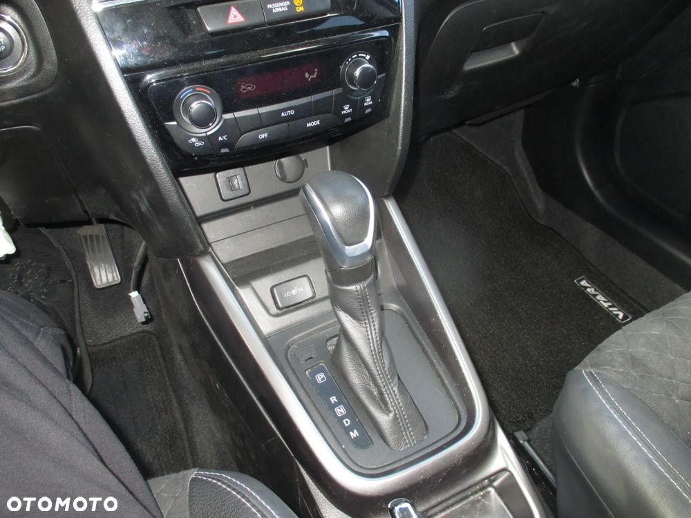 Suzuki Vitara - 15