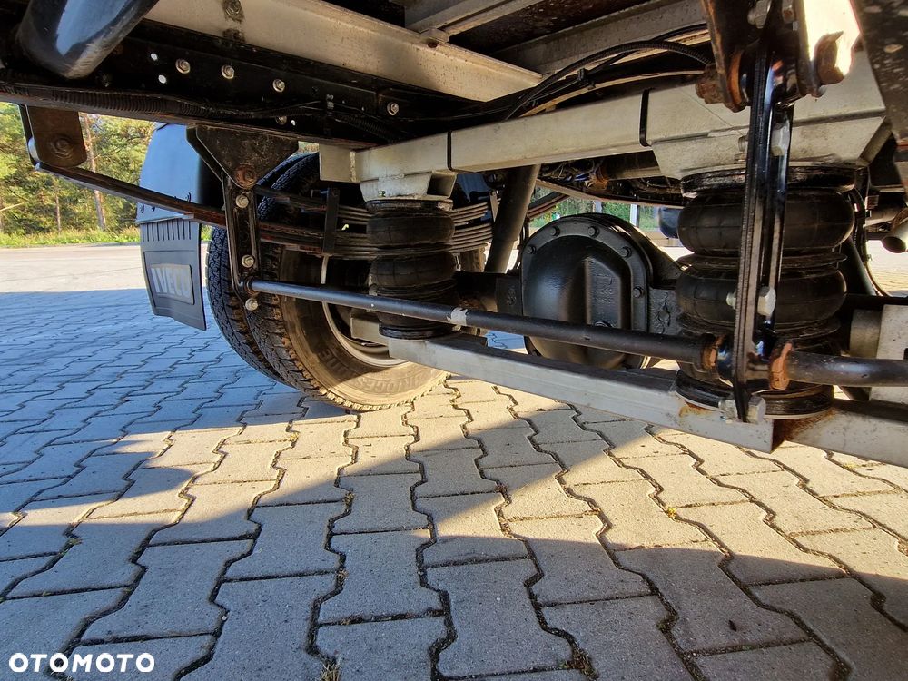 Iveco DAILY - 27