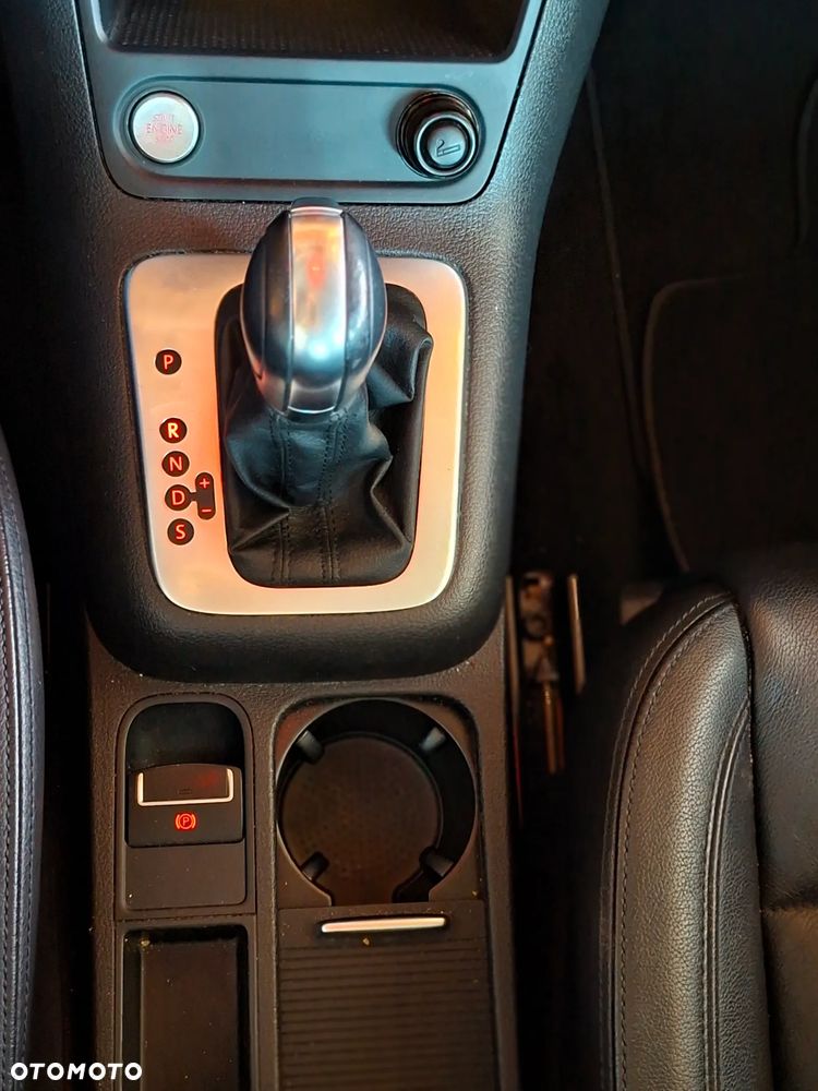 Volkswagen Tiguan - 19