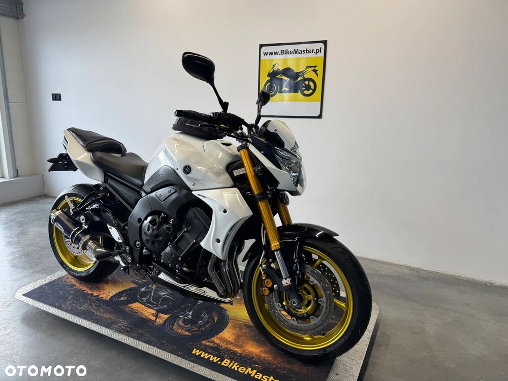 Yamaha FZ8 - 3