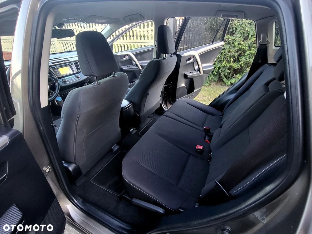 Toyota RAV4 2.0 D-4D 4x4 Edition - 10