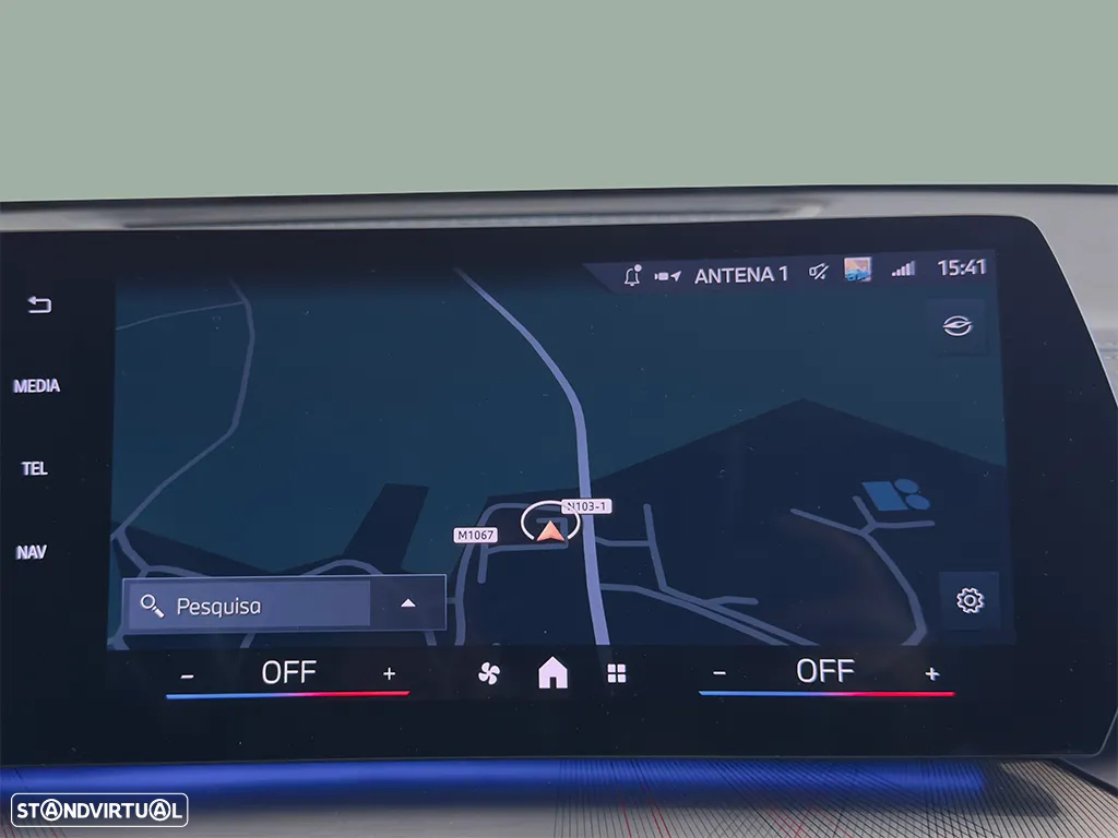 BMW iX2 xDrive30 Pack Desportivo M - 11