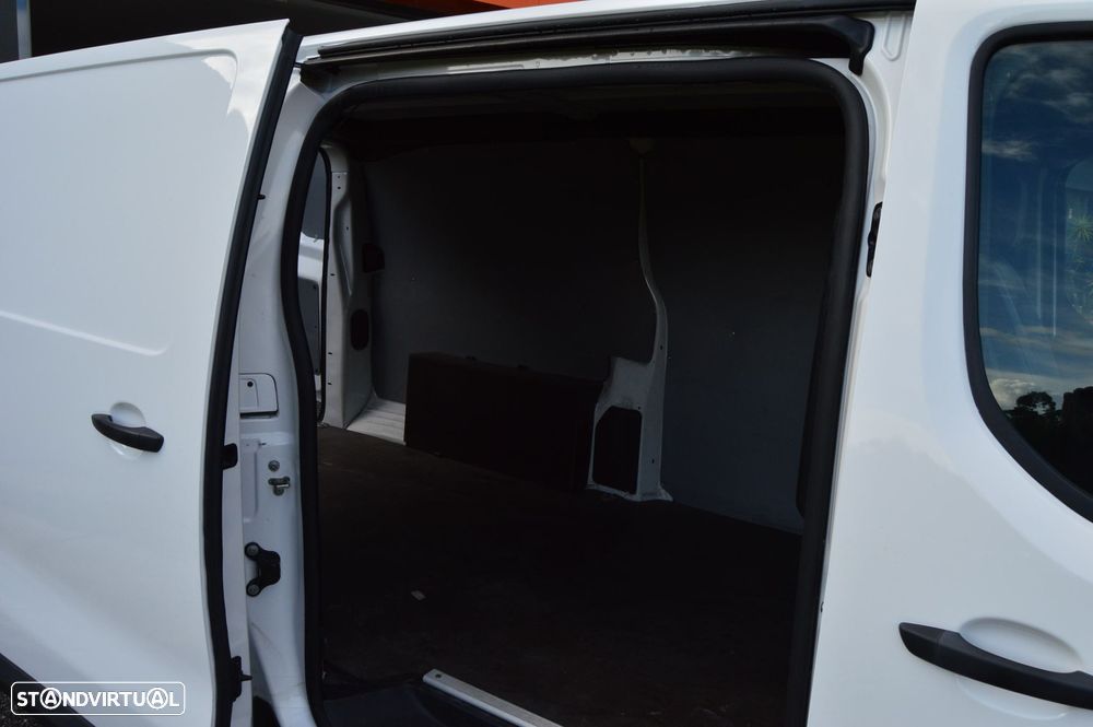 Peugeot Expert Outro - 12