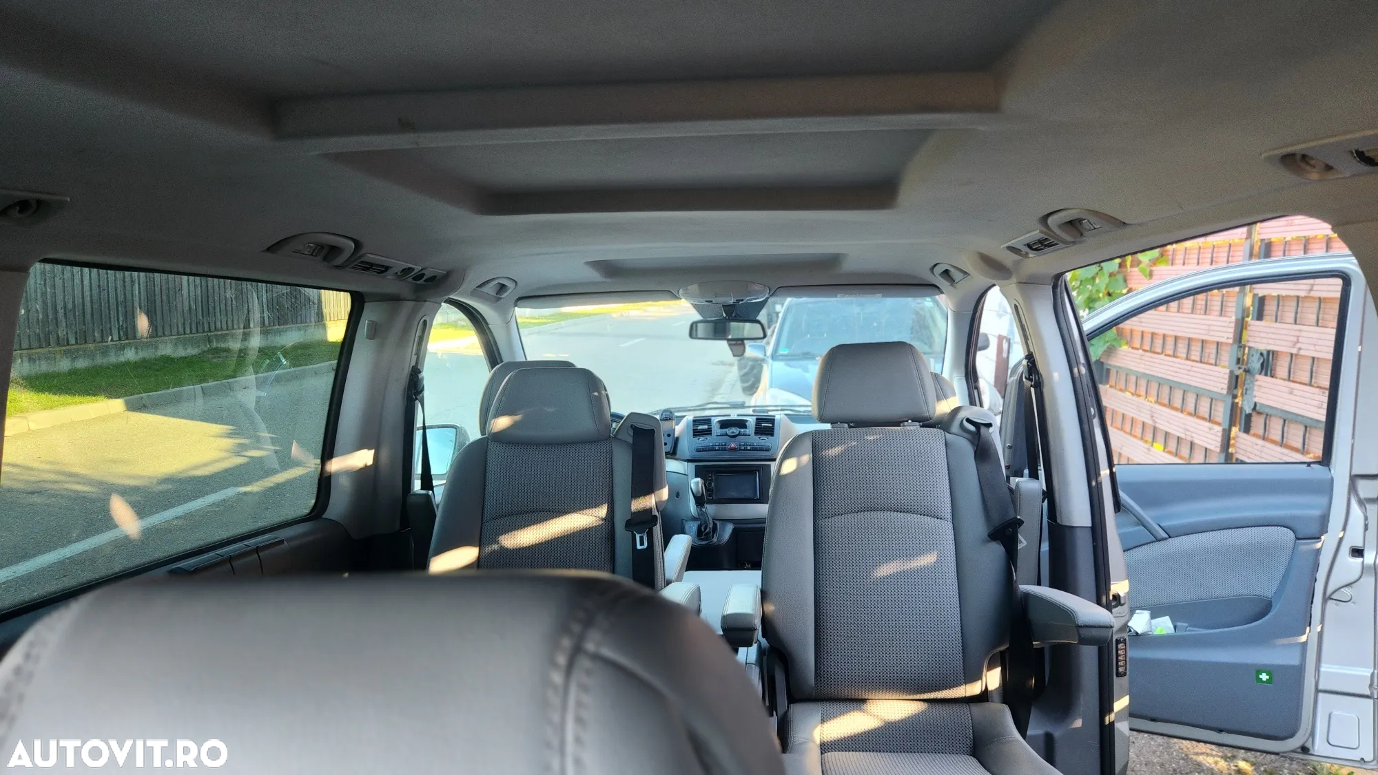 Mercedes-Benz Viano - 12